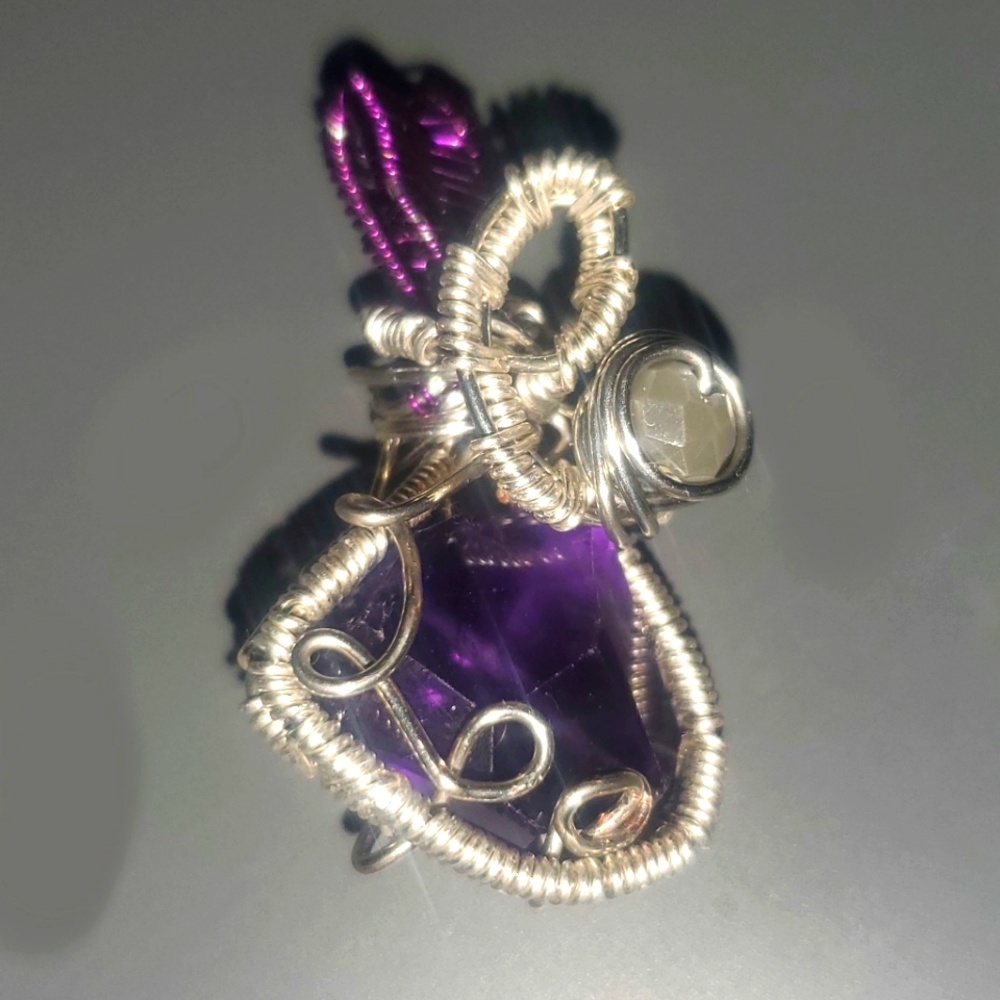 Amandine Pendant (genuine amethyst and silver)